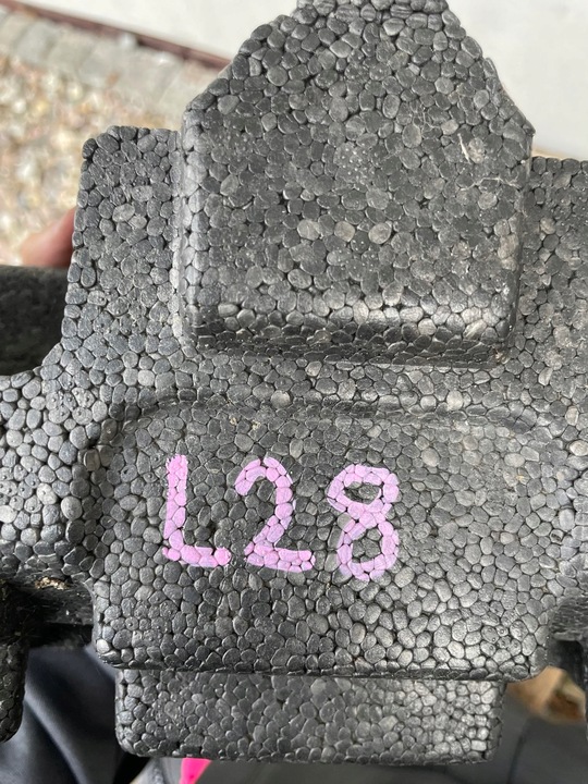 фото №3, Абсорбер бампер перед vw passat b6 3c0 3c0807248b