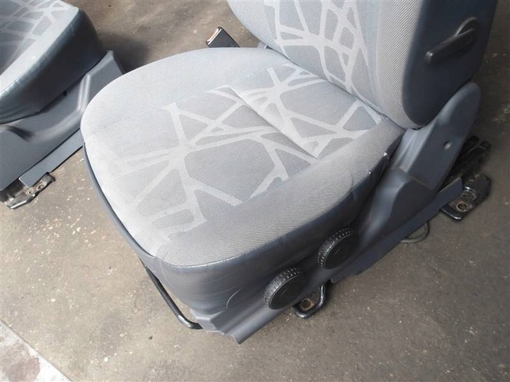 фото №11, Сидіння водія пасажира ford transit connect mk1 рестайлінг