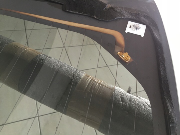 фото №6, Suzuki swift mk8 17- скло кришки багажника