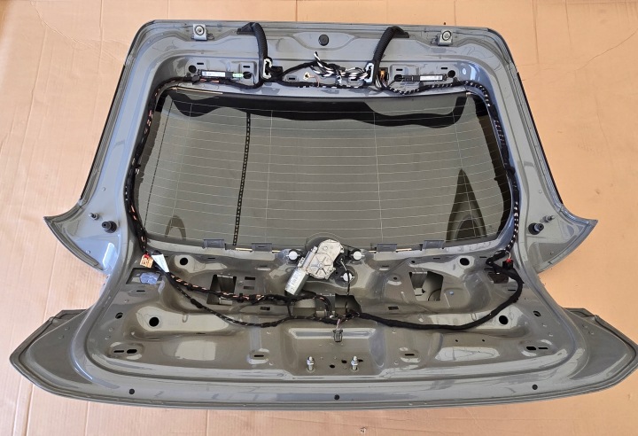 фото №16, Vw golf viii 8 крышка багажника универсал la7c 5h9827159b новая