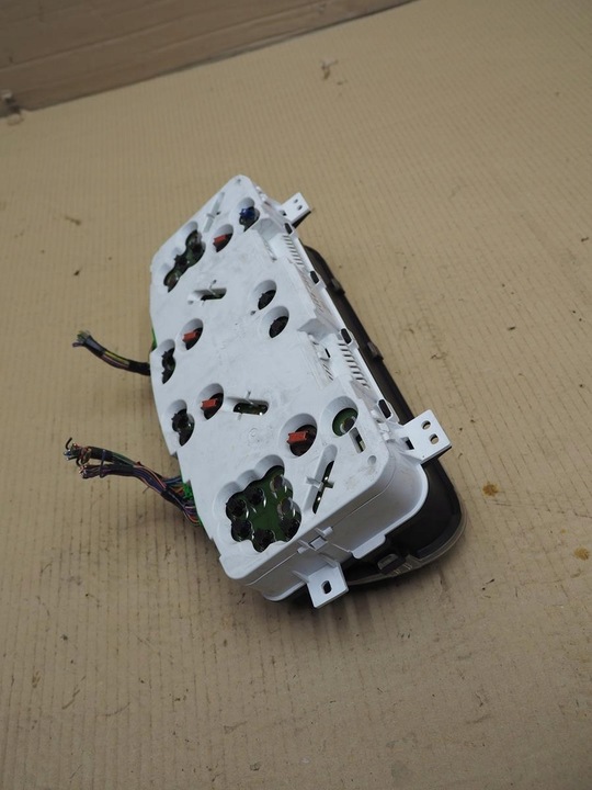 фото №13, Subaru outback 3.0 h6 спідометр  європа автомат