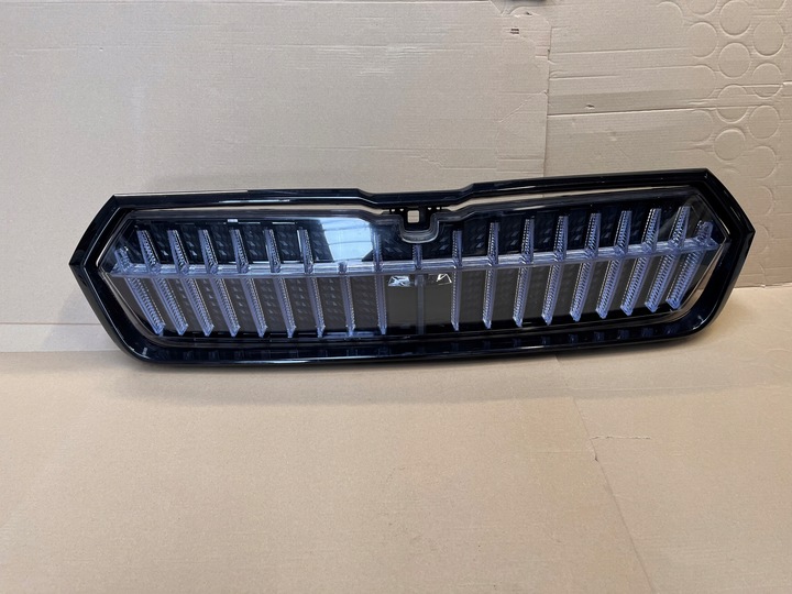 фото №1, Решётка решётка радиатора skoda enyaq iv 20- cristal face led 5la941107a