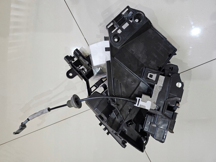 фото №9, Volvo оригинальный номер 31462779 замок s90 v90 17-23