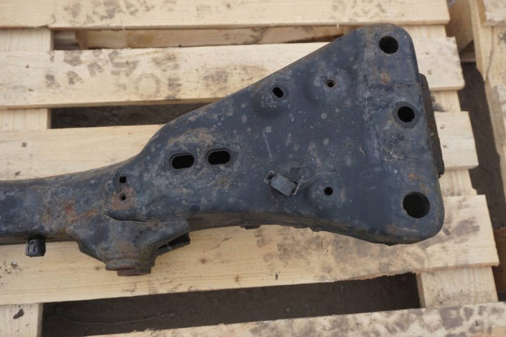 фото №8, Lexus gs300 1997-2005r передняя балка подвески trawers подрамник