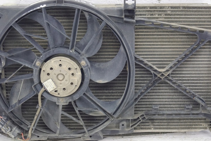 фото №11, Pas переднее радиатор opel astra h 1.8 b