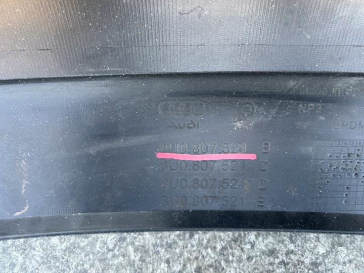 фото №6, Накладка бампера диффузор спойлер зад audi q3 8u0 11-14 8u0807521b познань