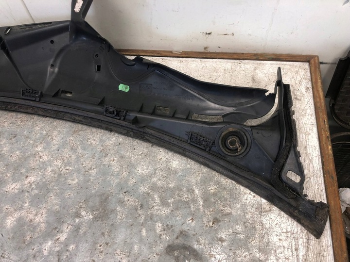 фото №7, Панель под лобовым стеклом mercedes w211 универсал a2118300913