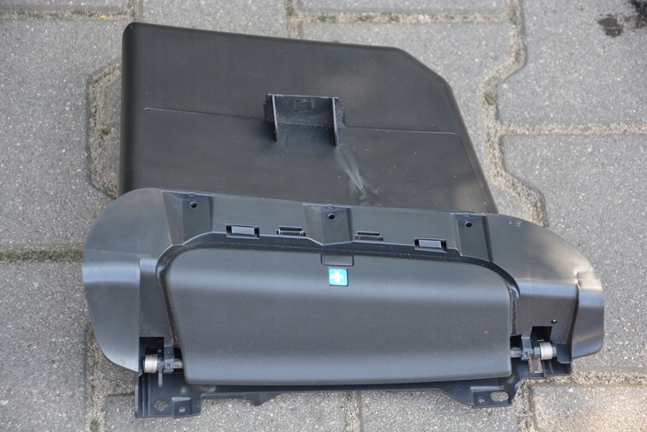 фото №8, Бардачок аптечка audi tt 8j 8j8868676