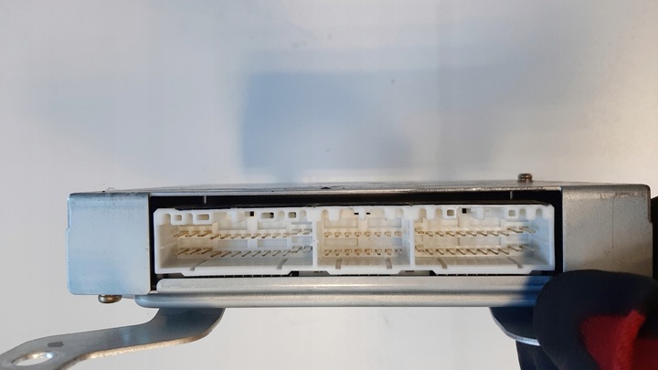 фото №5, Компьютер блок управления двигателя 1.5 mazda 323f bj 279700-0421