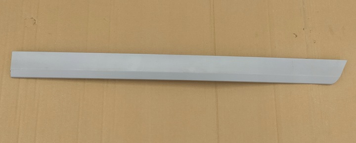 фото №1, Планка дверь зад левый нижняя dół volkswagen passat b6 3c0 pń