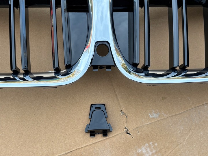 фото №8, Решётки радиатора решётка радиатора чёрные блеск g20 g21 19 хром