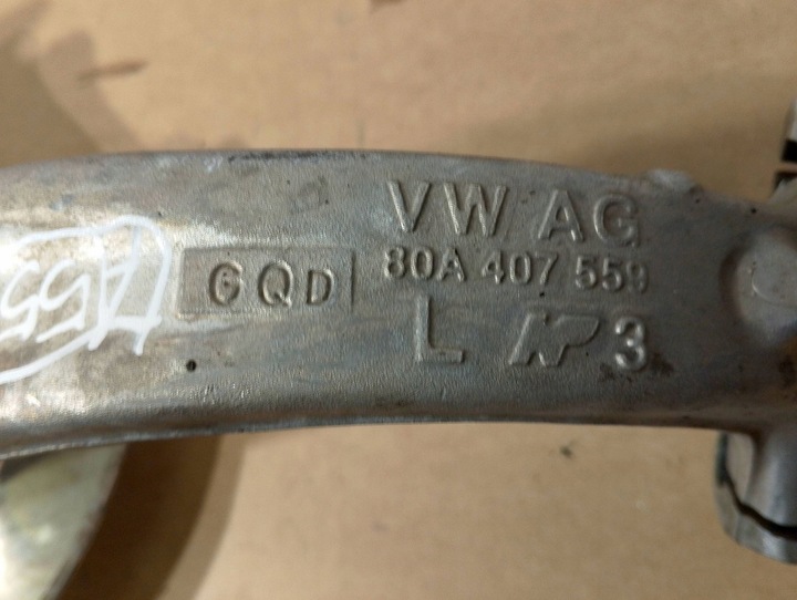 фото №7, Audi q5 sq5 80a поворотный кулак передняя левая 80a407559 a557