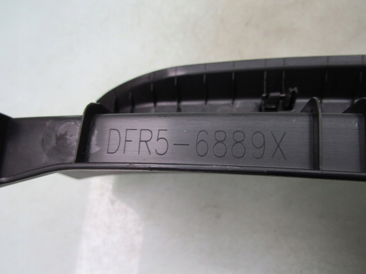 фото №12, Cx-30 21r защита багажника ремня зад заднего накладка пластик dfr5-6889x