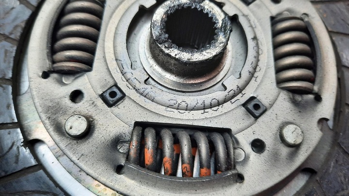 фото №10, Зчеплення колесо маховики комплект vw vento golf iii 1.8b 75km