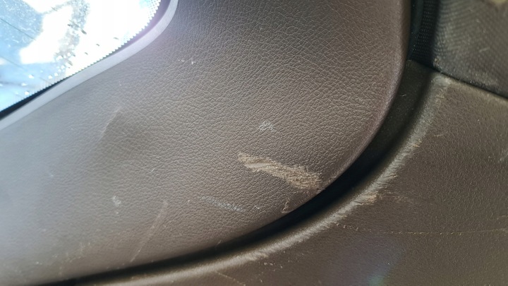 фото №5, Оббивка кришки багажника porsche cayenne 7p захист колонки