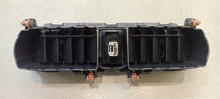 фото №10, Решётки воздуховод opel agila b 1.2 16v 73841-51k0