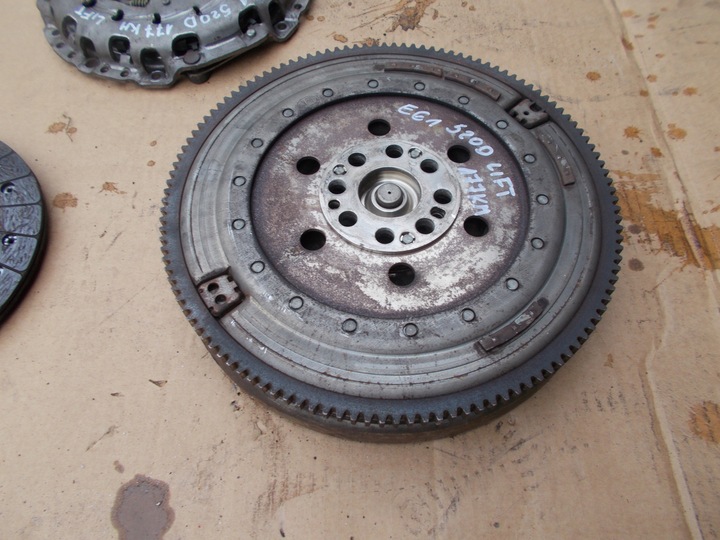 фото №6, Сцепление комплектные bmw e60 e61 e91 e90 2.0d 177km