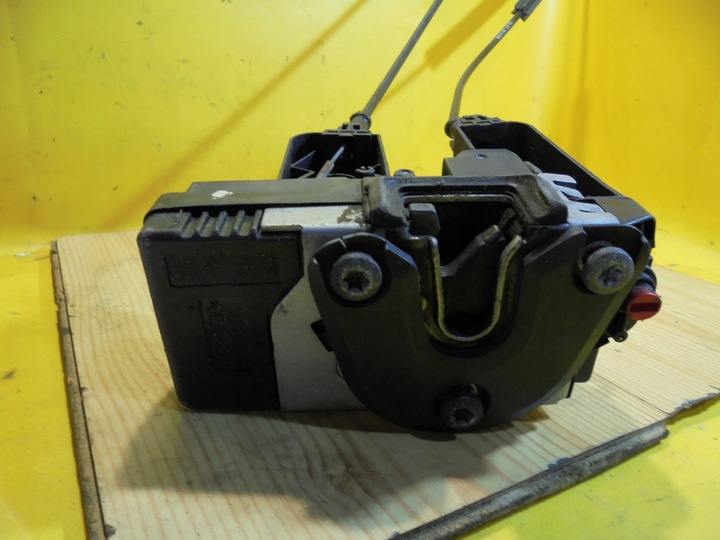 фото №1, Замок двері лівий зад vectra c signum 13157758 gm