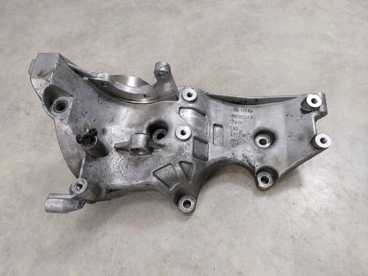 фото №5, Лапи двигателя генератора audi a4 b7 04-08 2.0 tfsi