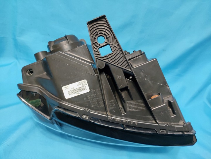 фото №7, Jeep grand cherokee srt wk2 рестайлинг ксенон sktętny afs фара лампа правая