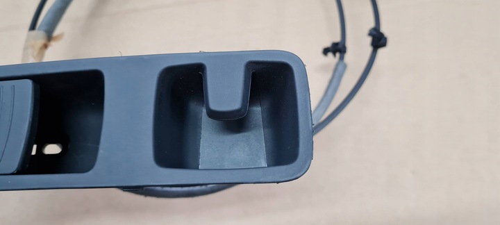 фото №8, Sq5 q5 80a рестайлинг кнопка трос открывания сиденья правые зад 80a880c22