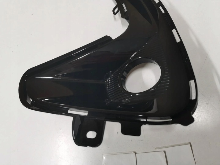 фото №10, Решётка бампера передней toyota yaris iv левая 184.