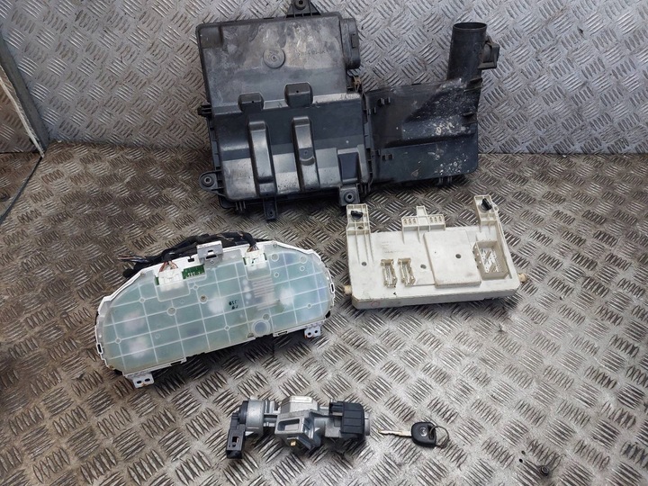 фото №10, Набор стартовый mazda 3 i bk 1.6 b 100140-7041 197400-2010 bp4k66730c