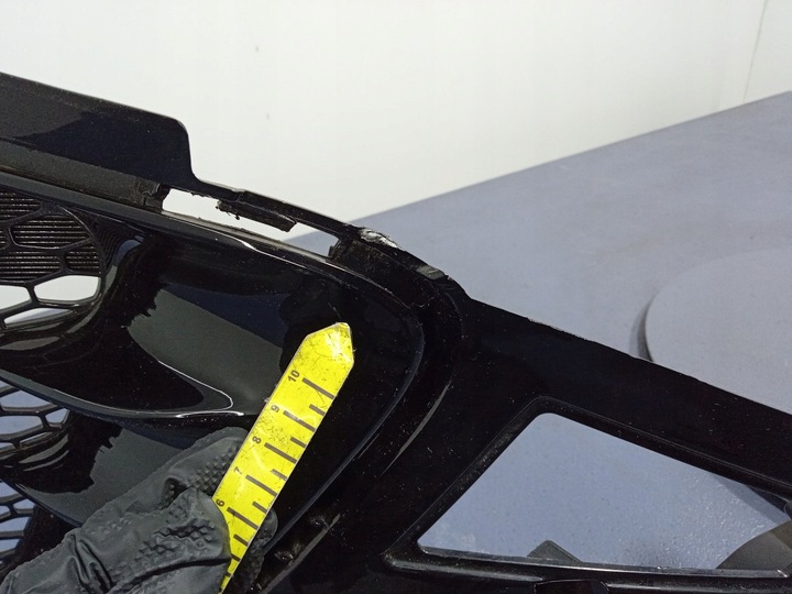 фото №8, Kia ceed iii gt line середня решітка бампера перед 86561-j7910