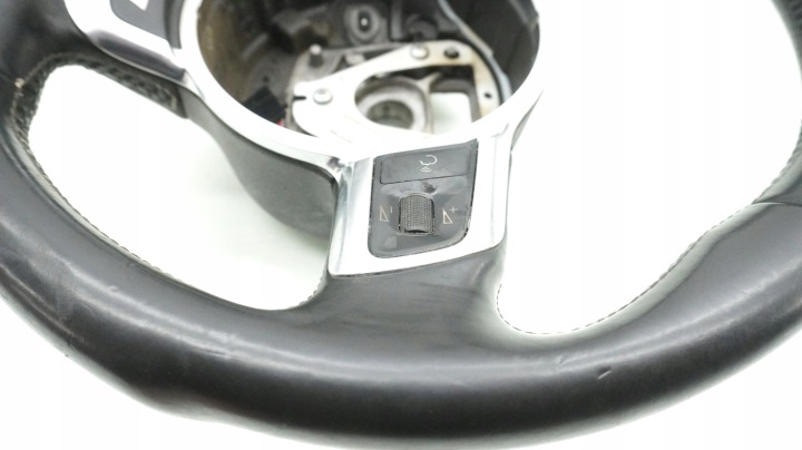 фото №7, Audi s3 8p рестайлинг руль кожаный мультифункция срезанная 8p0419091cr