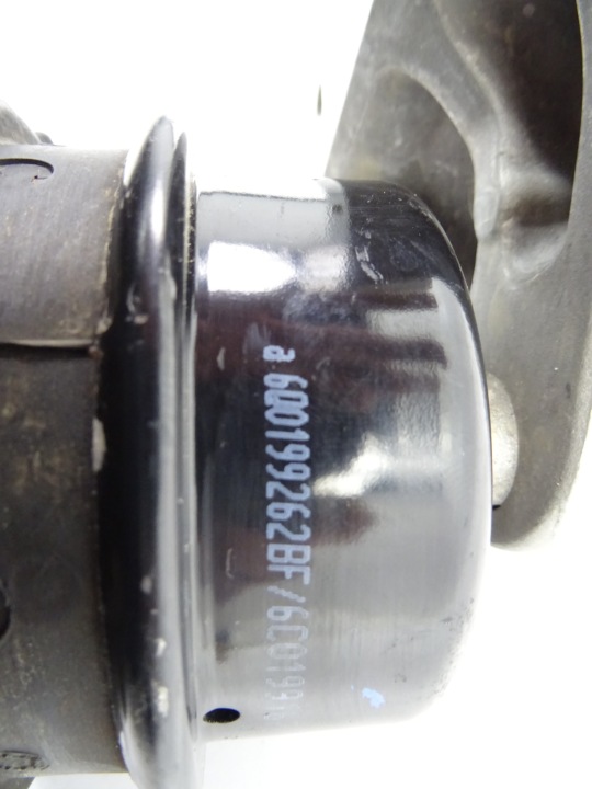 фото №10, Skoda fabia iii кронштейн подушка двигуна 6r0199185a