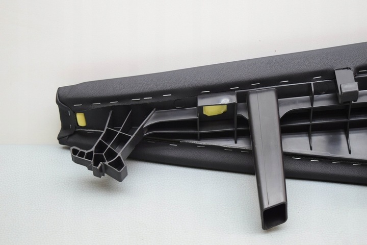 фото №5, Задня права захист при дверях audi q5 fy 80a885704 2.0l бензин 185kw