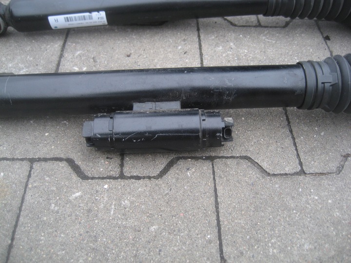 фото №3, Mercedes 223 s класс 21-24r амортизатор зад правые левый