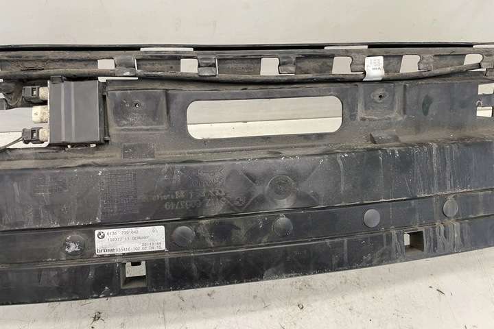 фото №14, Середні кріплення заднього бампера bmw 7 f01, f02 8053749 3.0l дизель