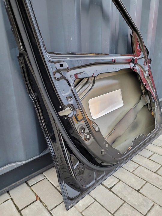 фото №10, Mercedes cklasa c-klasa a205 w205 дверь левая передние левый перед