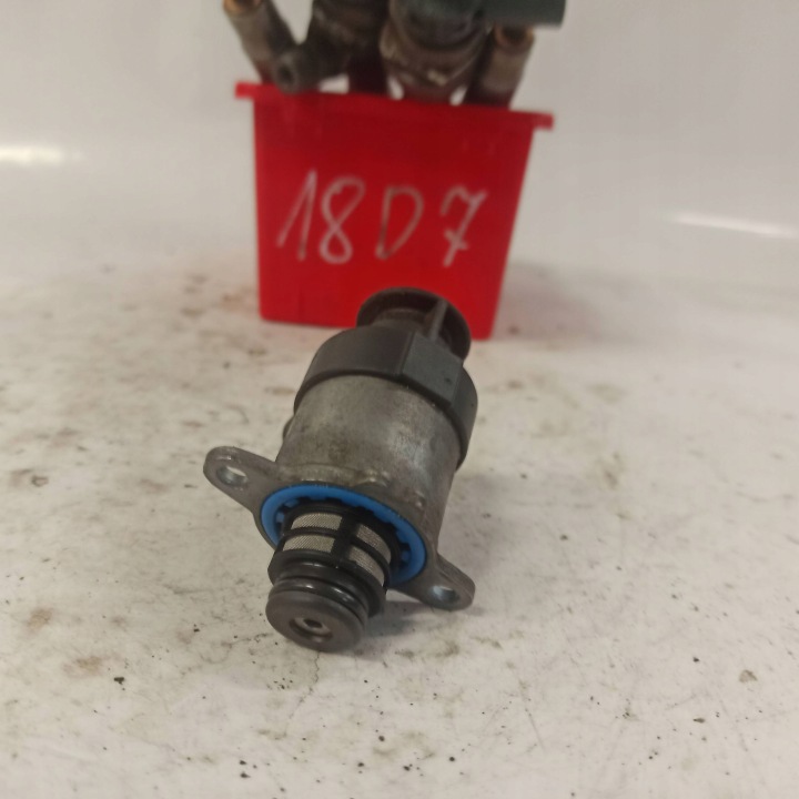 фото №16, Volkswagen passat b7 клапан регулятор тиску пального 0928400768