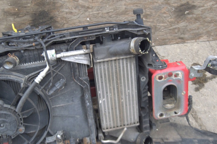 фото №12, Передняя панель радиатор ford b-max mk1 1.0 ecoboost d1265