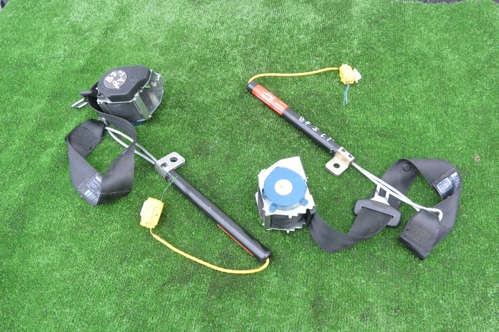 фото №1, Pas безпеки натягувач зад правий лівий vw passat b7