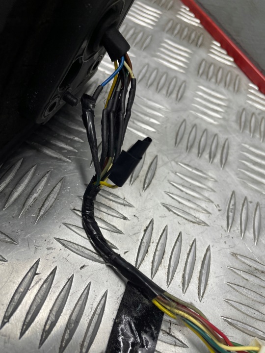 фото №8, Зеркало правое 9pin toyota avensis t25 рестайлинг lak.209