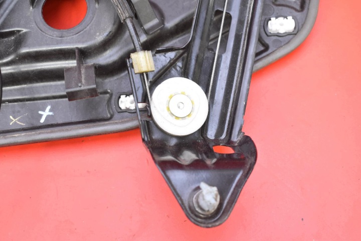 фото №6, Стеклоподъёмник левые перед eu 3c8837755d vw passat cc 08-12