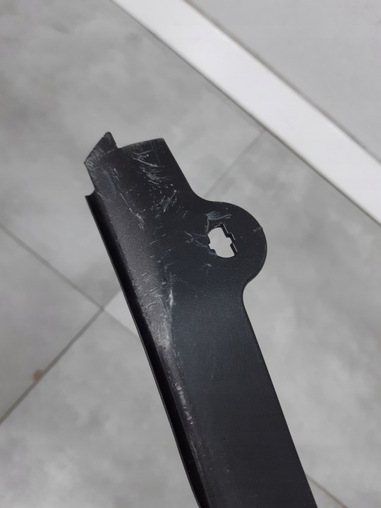 фото №5, Mercedes eqb x243 планка прокладка двері лівих задніх a2477300102