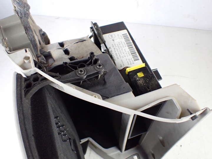 фото №10, Бардачок пасажира audi a8 s8 d3 5.2 короткий 4e1857096