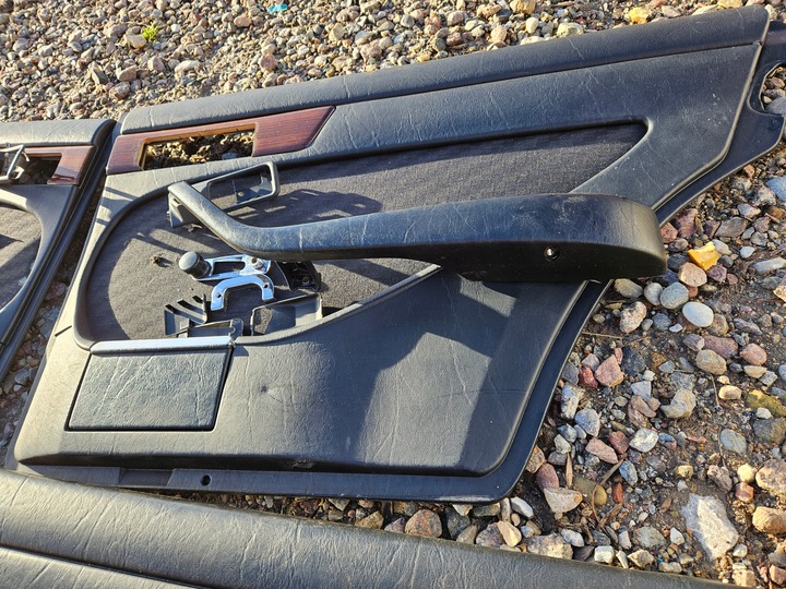 фото №5, Обшивки обивка дверь prz,ód зад mercedes w126