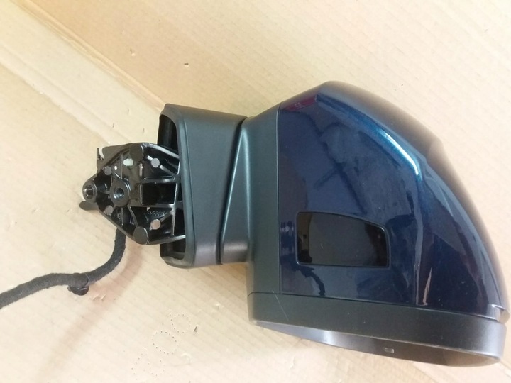 фото №6, Audi q3 83a правые ассистент фотохромный 14+2 16pin