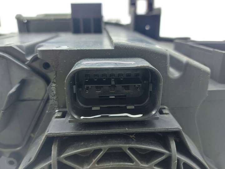 фото №7, Bmw x5 e70 2010 ліва сторона лампа передня