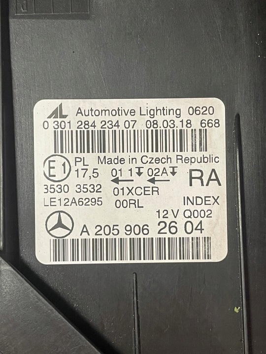 фото №3, Mercedes c w205 правая лампа led performance a2059062604