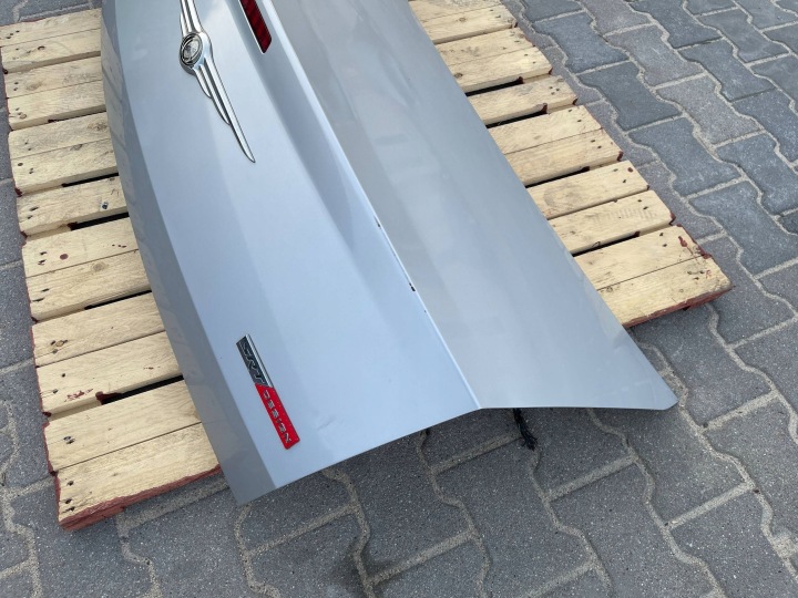 фото №8, Крышка багажника chrysler 300c srt design рестайлинг третий stop ps2 серебряная