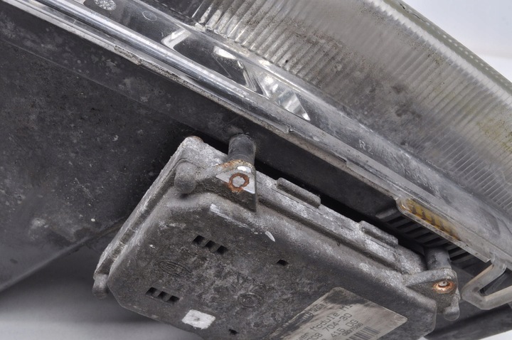 фото №9, Opel signum лампа правая передняя правый перед ксенон европа 5df008704-30