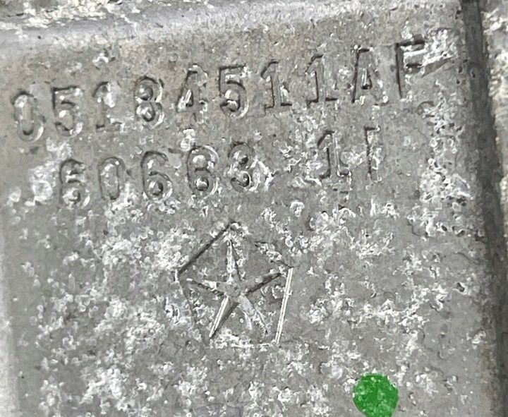 фото №5, Challenger 15- 3.6 піддон масляна щуп 05184511af