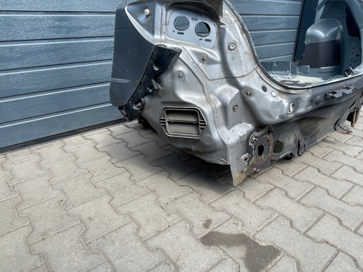 фото №5, Mazda 3 bl 09-13 панель задняя ванна очки