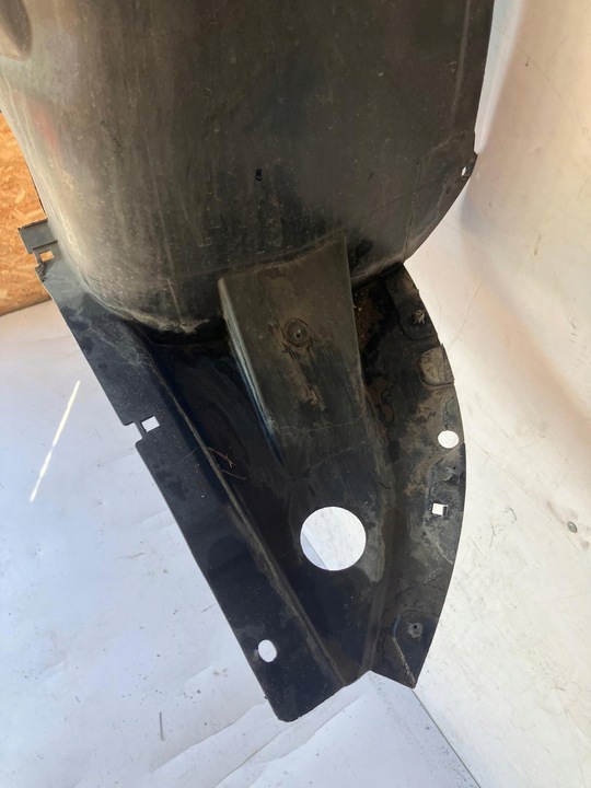 фото №7, Подкрылок левый перед citroen c3 iii 9811931280